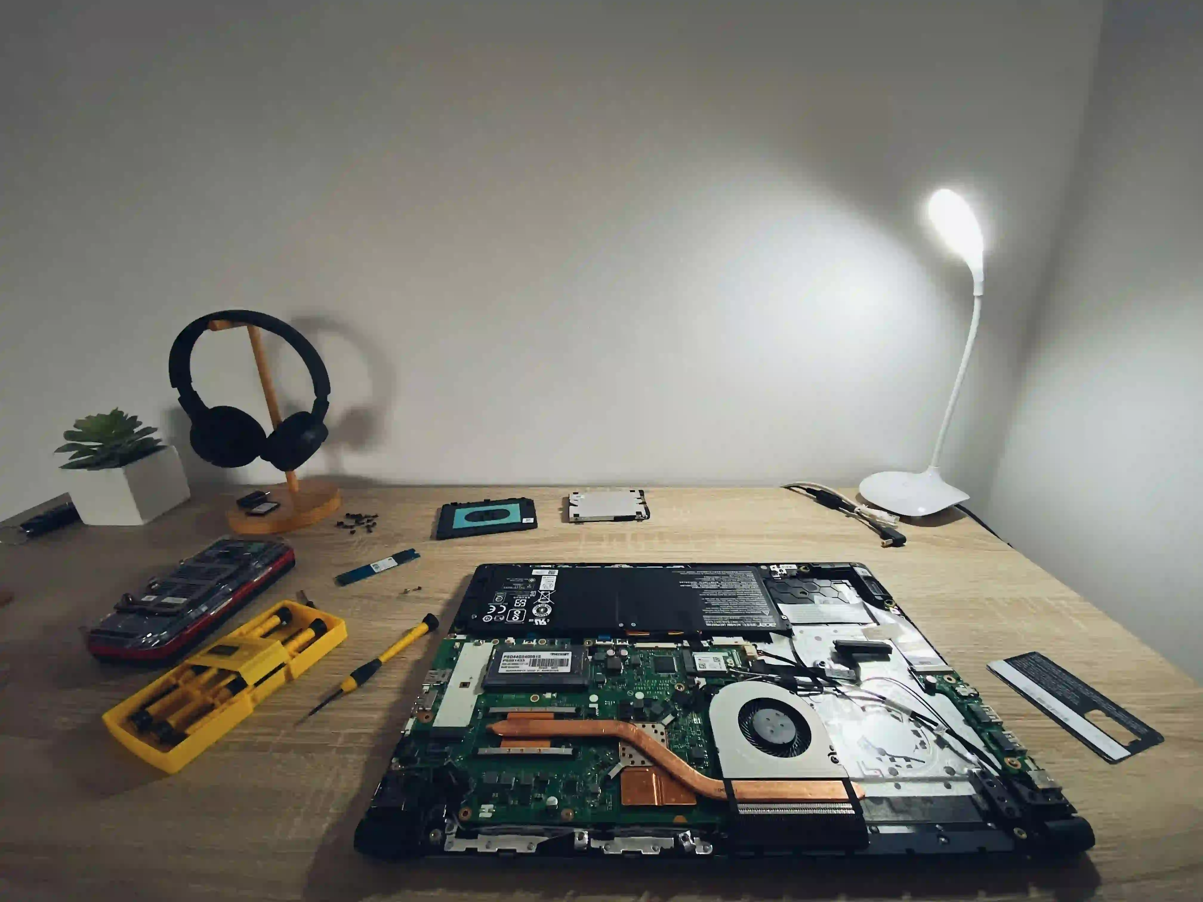Brick recovery service - Bring your dead or stuck device back to life